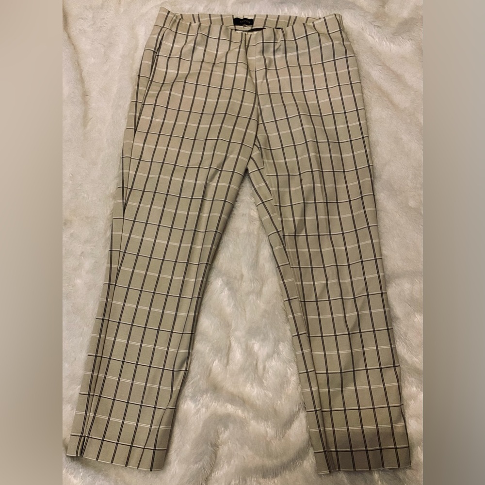 Cream stripped ankle pants